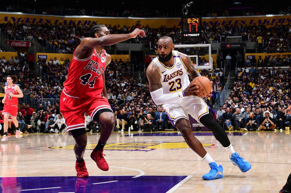 持了很高的 持了很高的